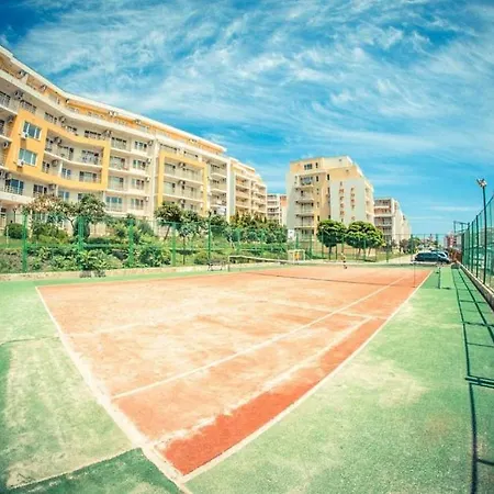 Appartement Imperial Club *